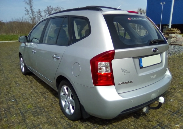 Kia Carens cena 12900 przebieg: 190000, rok produkcji 2009 z Szczecin małe 301